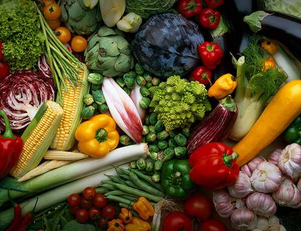 Many different types of vegetables and fruits